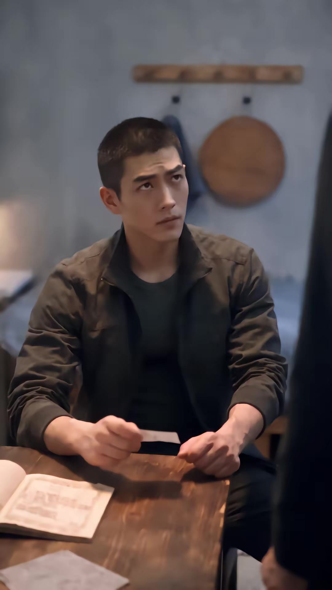 《退役归来，这个保镖不好惹》剧照