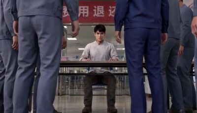 《辞掉食堂主厨，六百工人不敢动筷》剧照