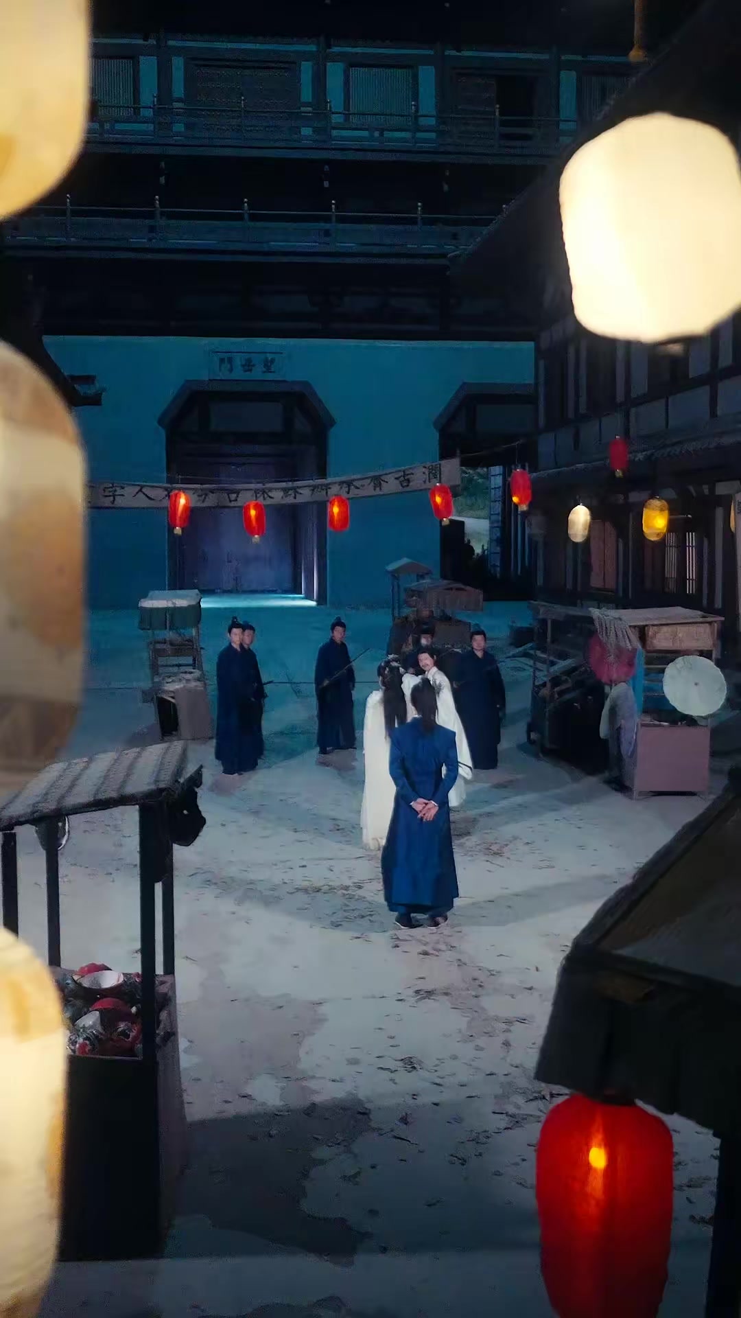 《我和美女結拜就變強，四海之內皆兄妹》劇照