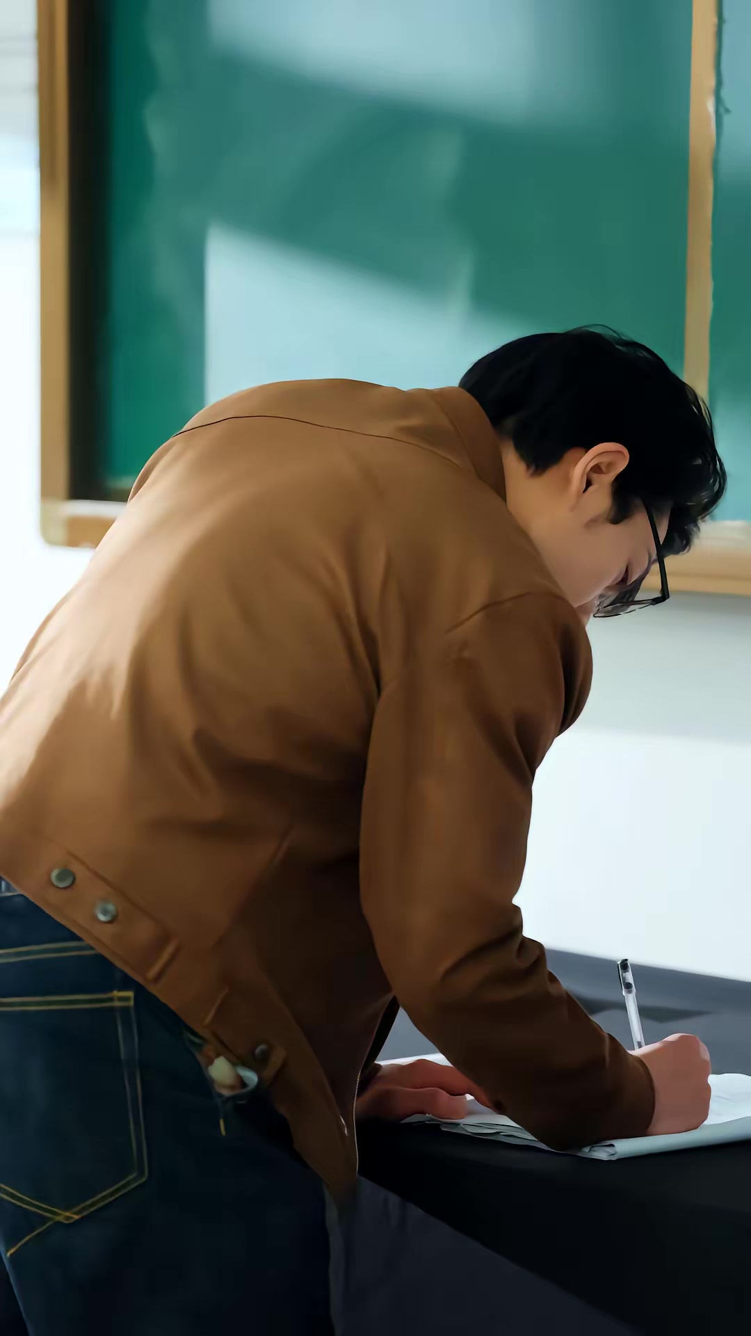 《重回零七後，我靠競賽登頂巔峰》劇照