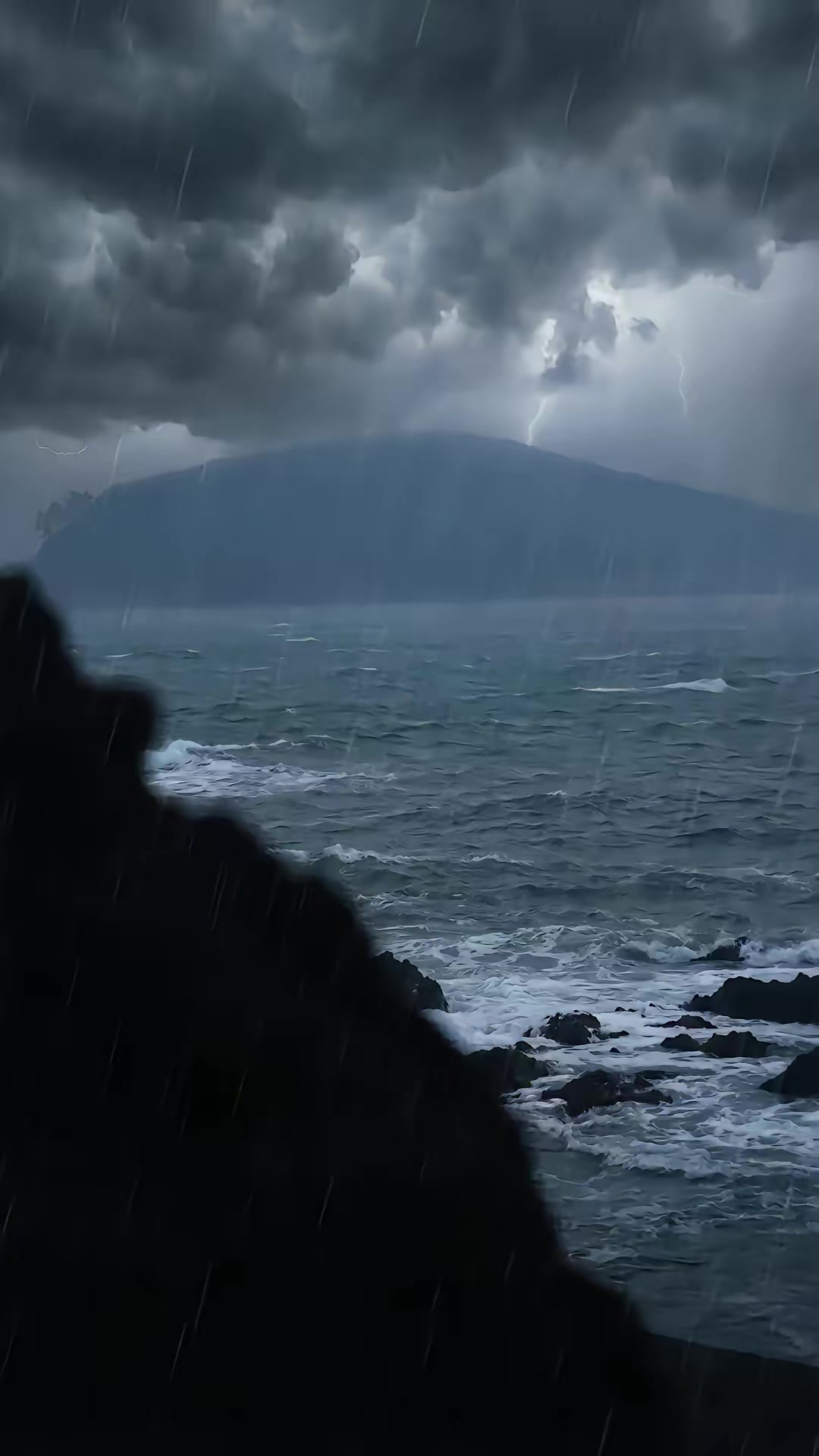 《和校花的海岛求生》剧照