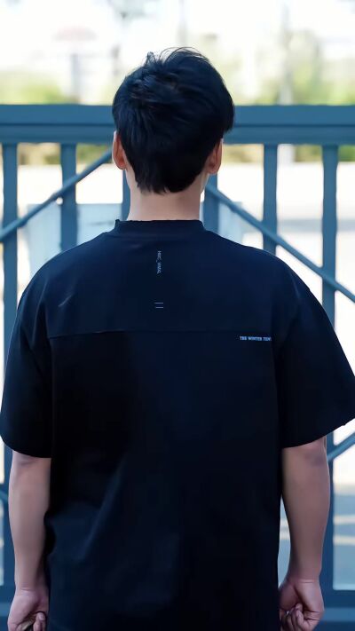 《地下皇》劇照