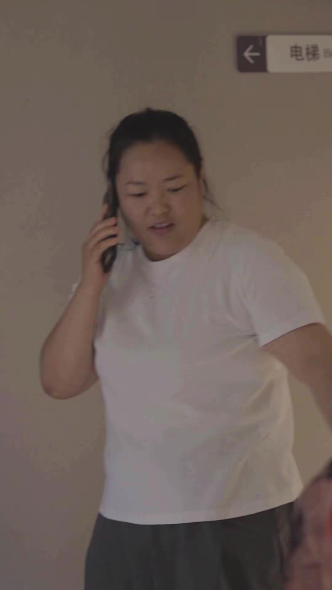 《人到中年不迷糊》劇照