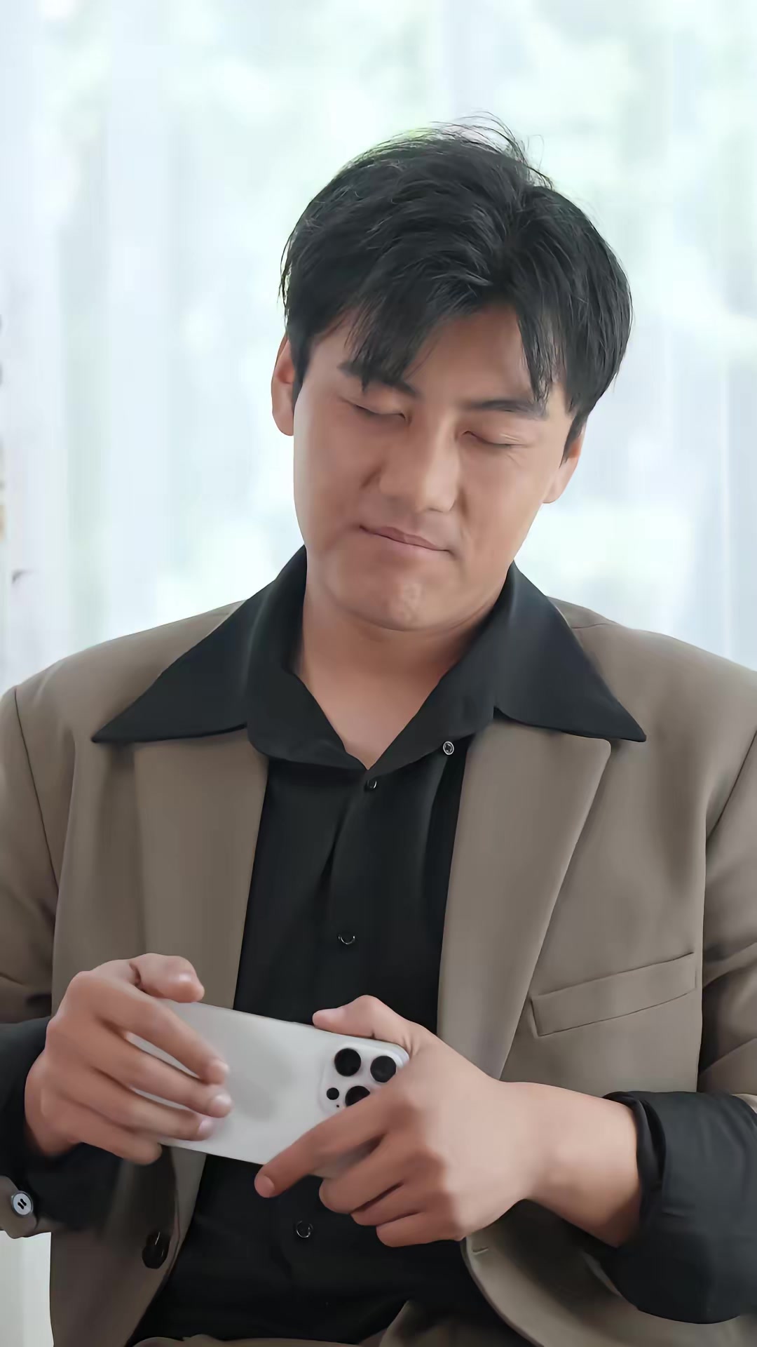 《地下皇》劇照