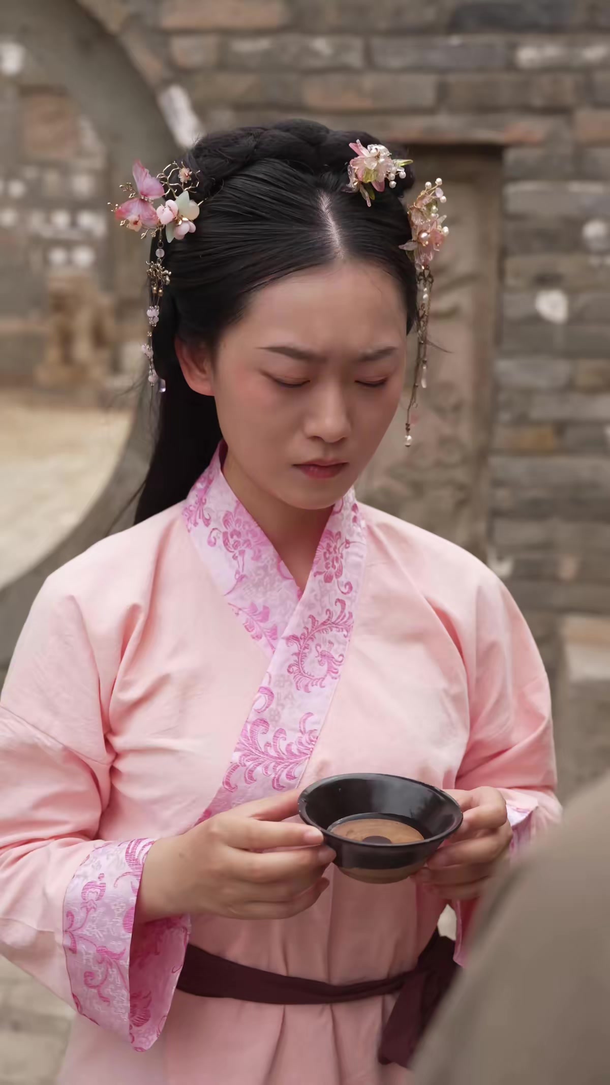《靈蛇報恩》劇照