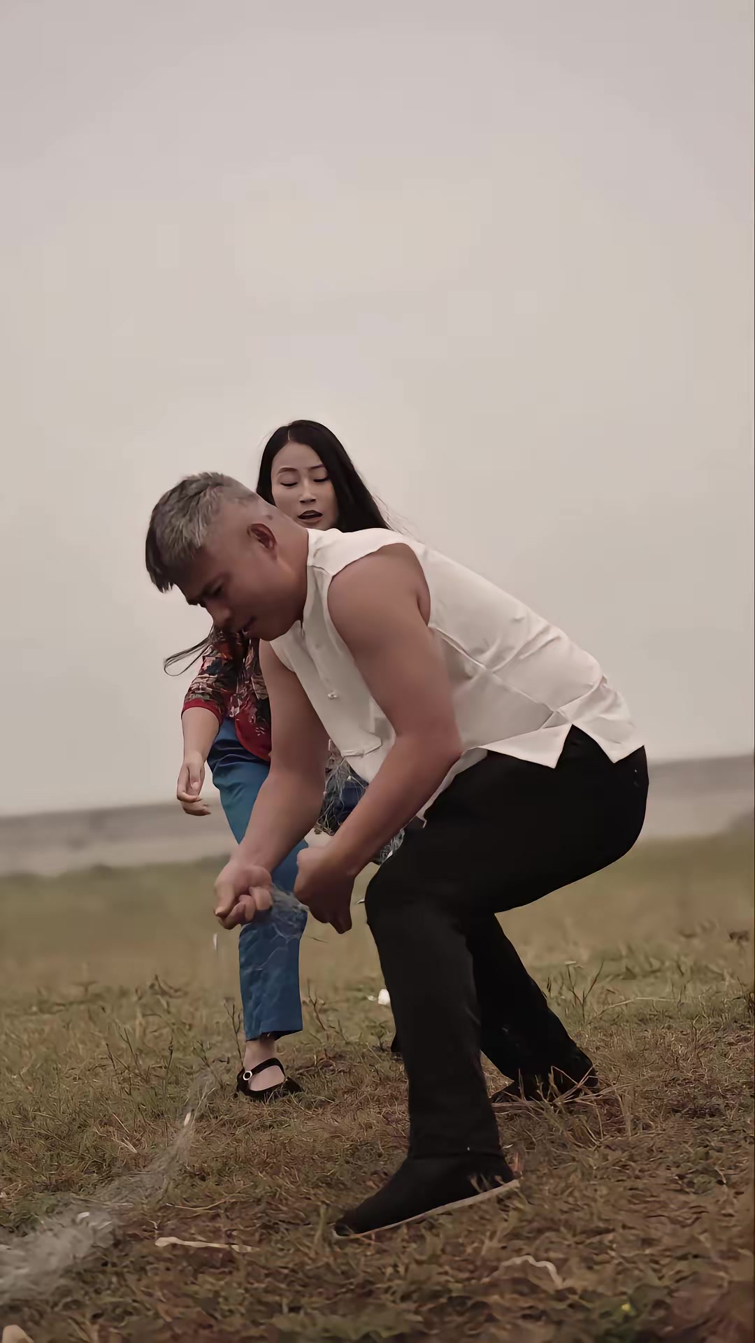 《河咒》劇照