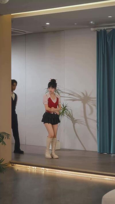 《大小姐碰瓷后人财两失了》剧照