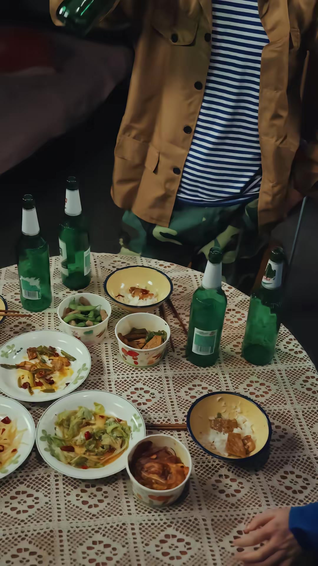 《暗金枭雄：开局踹翻恶组长》剧照