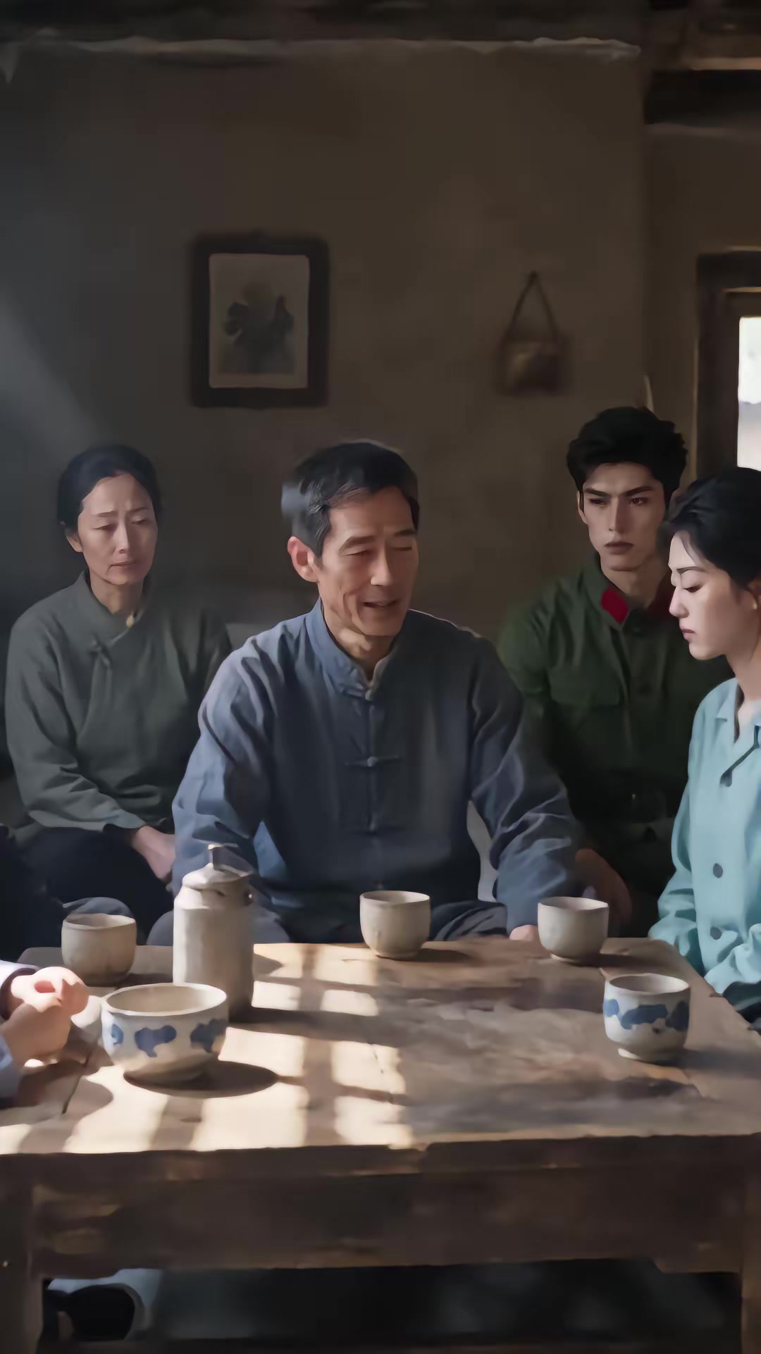 《穿成刻薄惡嫂，公婆丈夫獨寵我》劇照