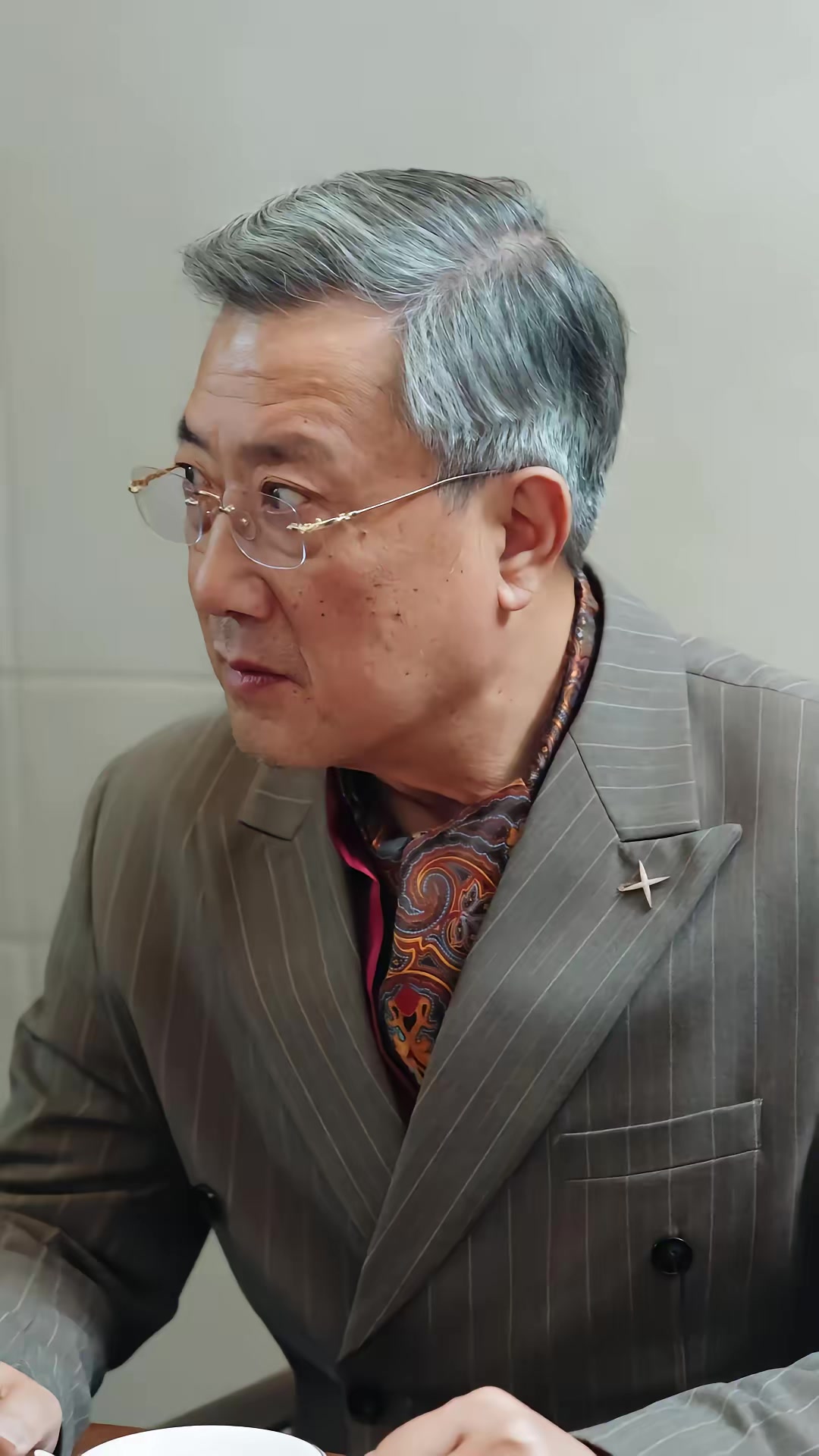 《一觉醒来，三个老头叫我爹》剧照