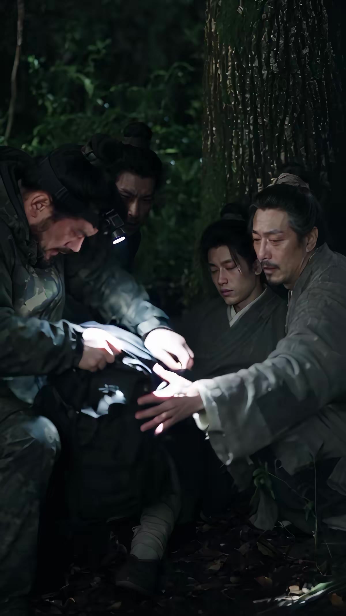 《福宝玉佩通古今，乱世建设桃花源第2季》剧照