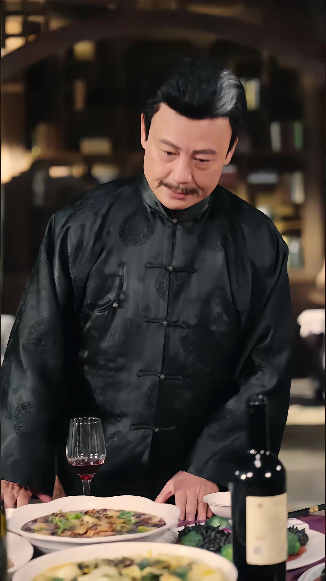 《我靠情报系统称霸上海滩》剧照