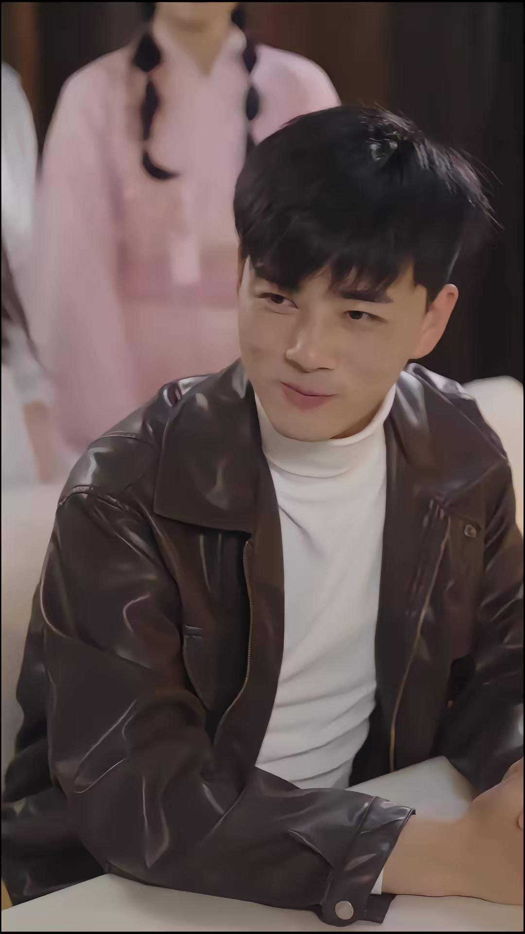 《师姐带我走上人生巅峰》剧照