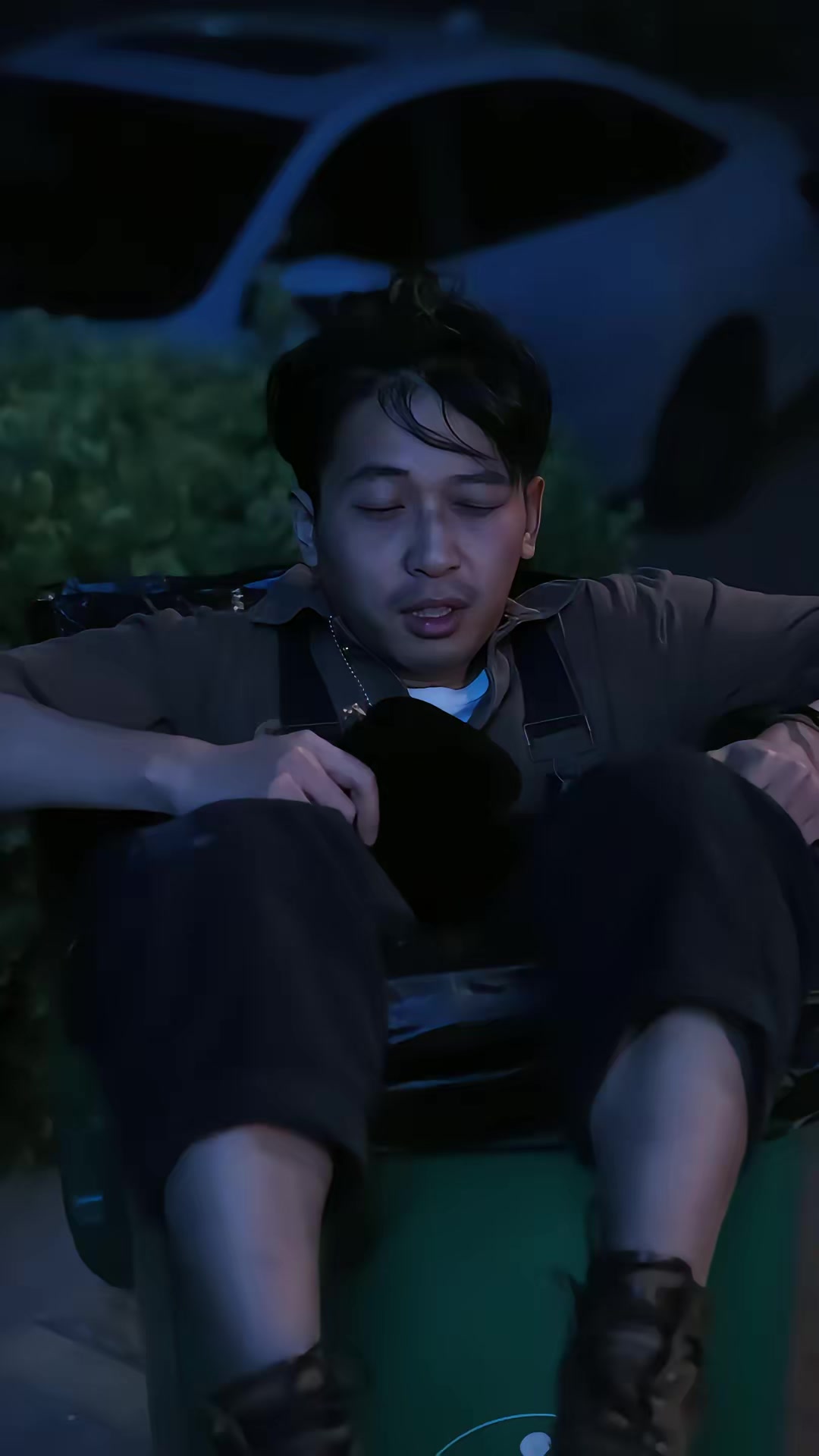 《美少妇携痞帅护宝智降群魔》剧照