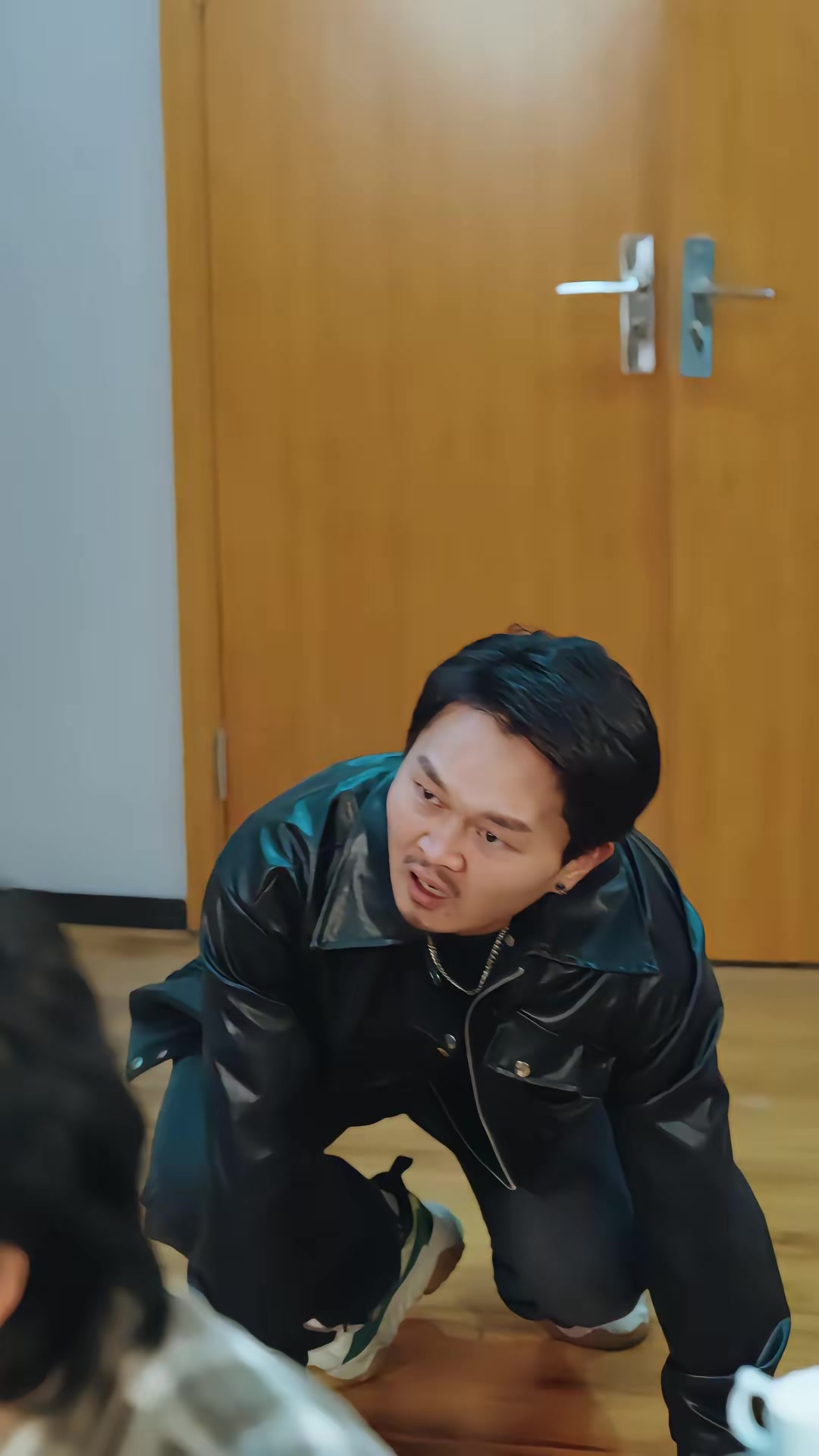 《一觉醒来，三个老头叫我爹》剧照