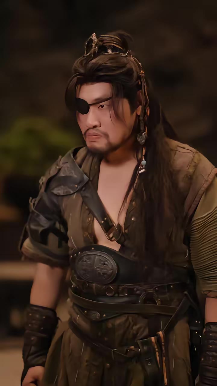《师叔祖沉睡万年醒来后出手了》剧照