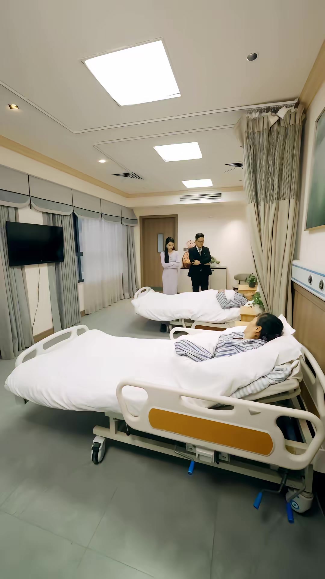 《極寒末世：我帶隊友絕境求生》劇照