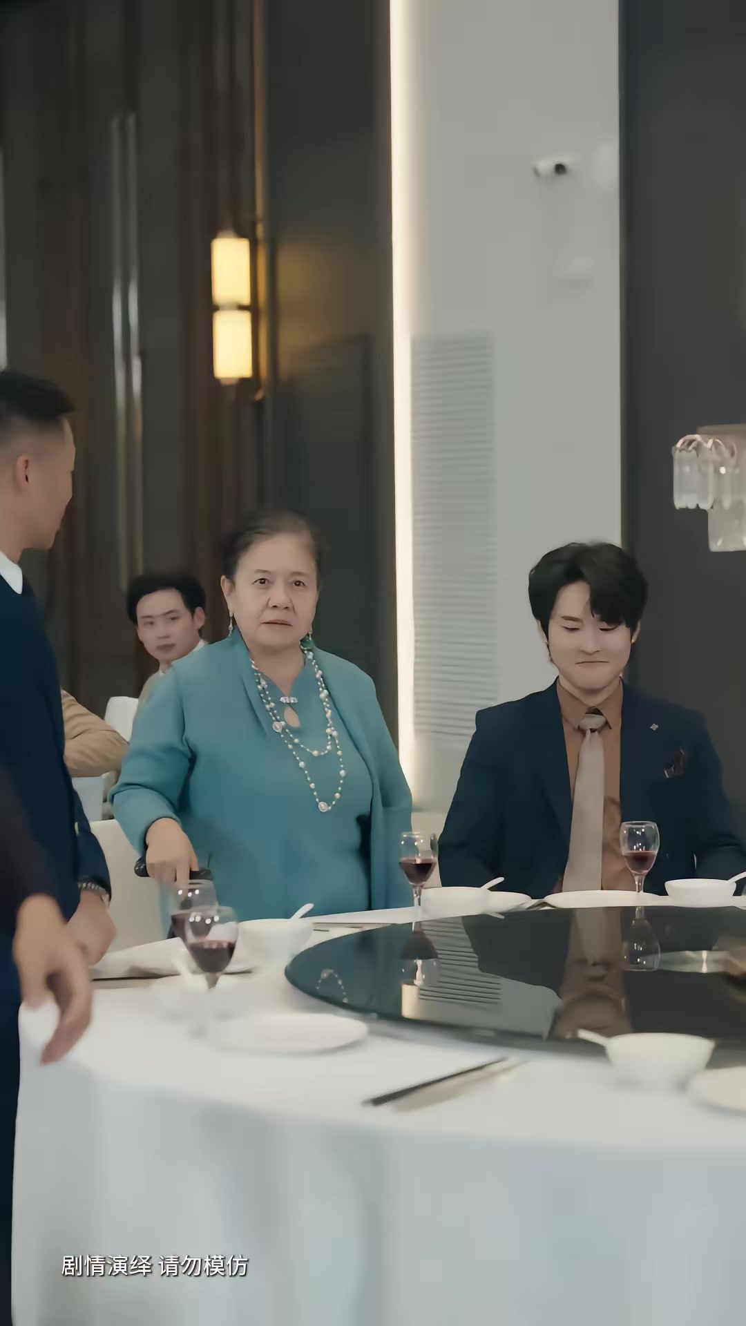 《分手后，我娶了前任的老板第二季》剧照