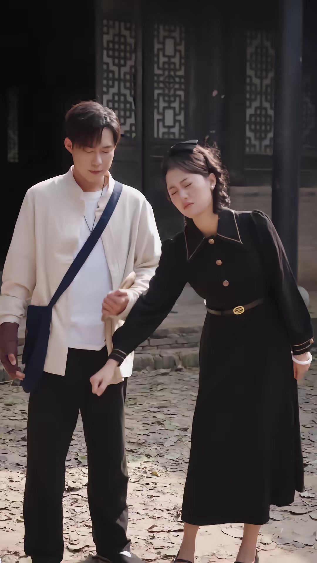 《僵尸世界，我收僵尸就变强》剧照