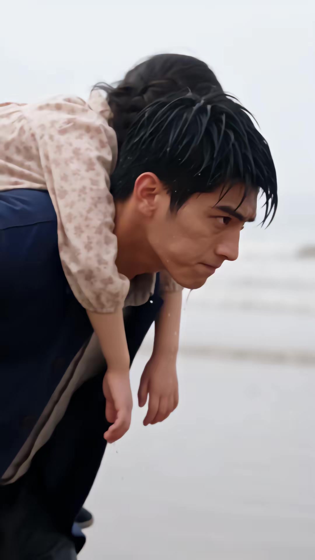 《重回1980：深海獵王從趕海開始》劇照