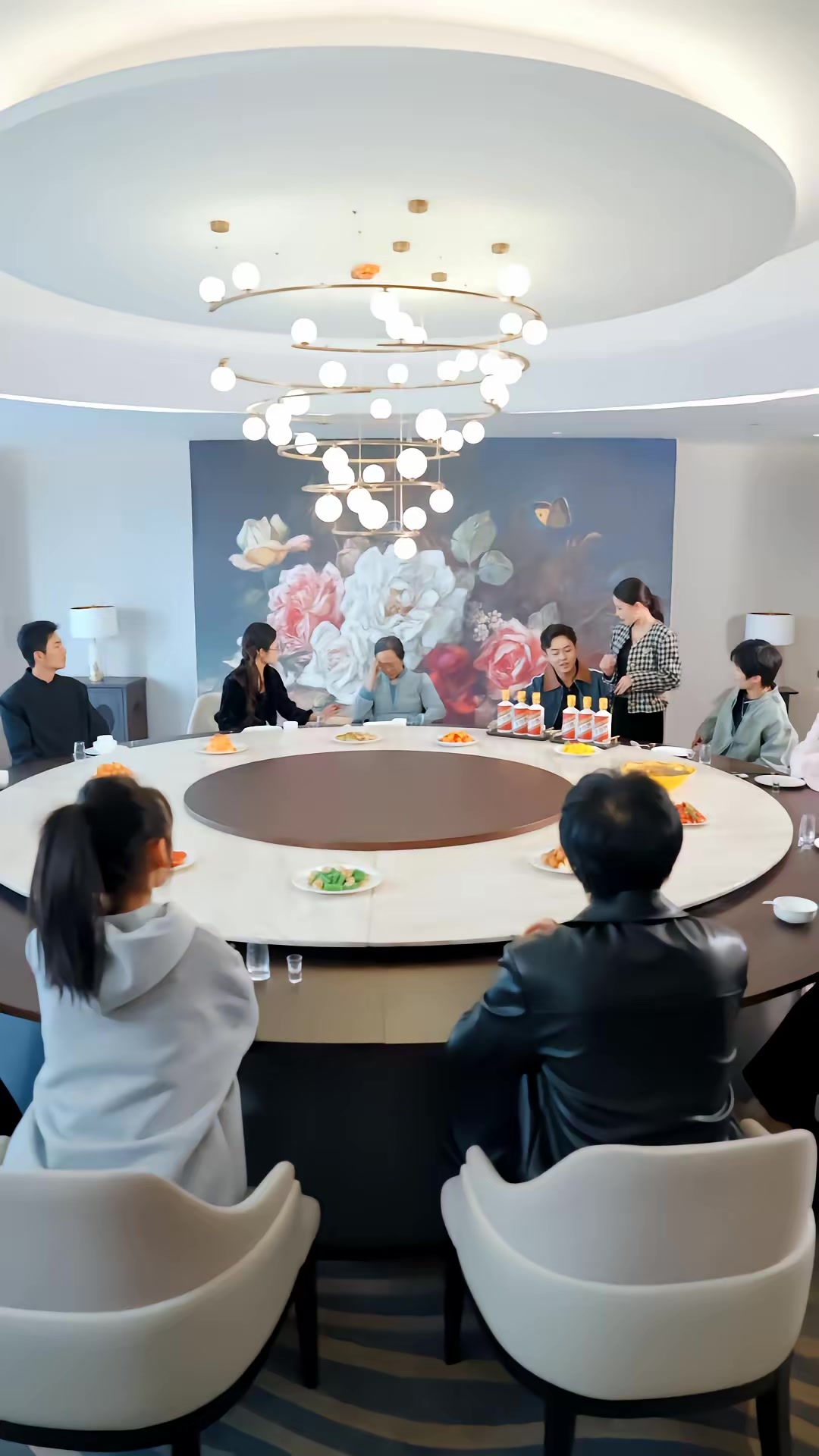 《失踪七十年归来，我成太爷了》剧照