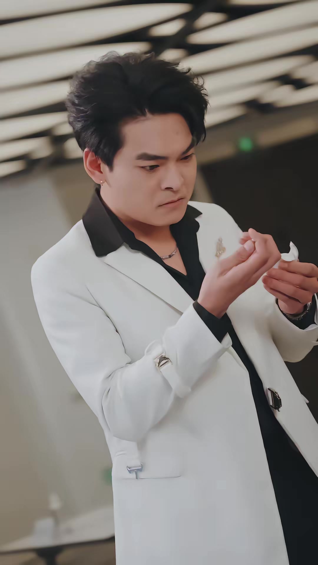 《我孫子怎麼成鸚鵡了》劇照