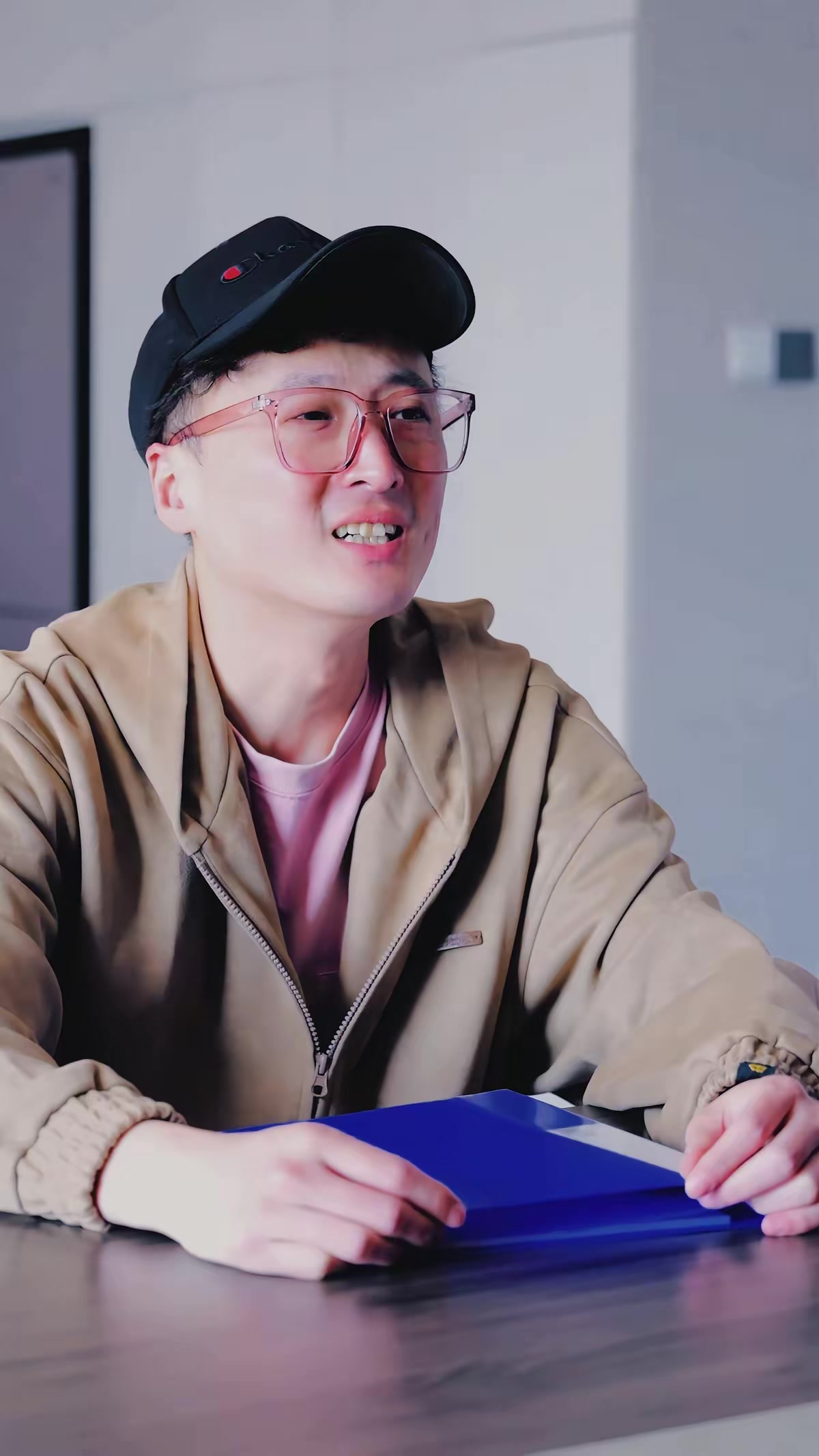 《導演，殺不了》劇照