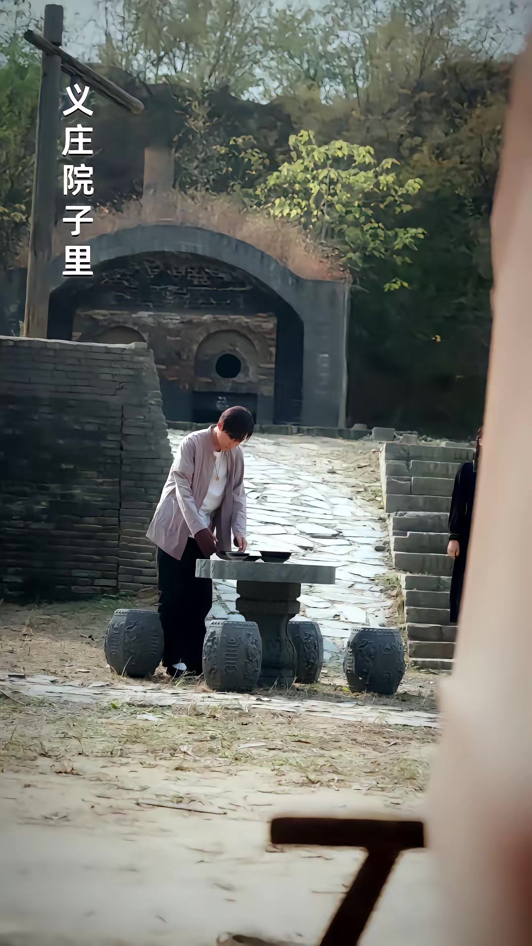 《僵尸世界，我收僵尸就变强》剧照