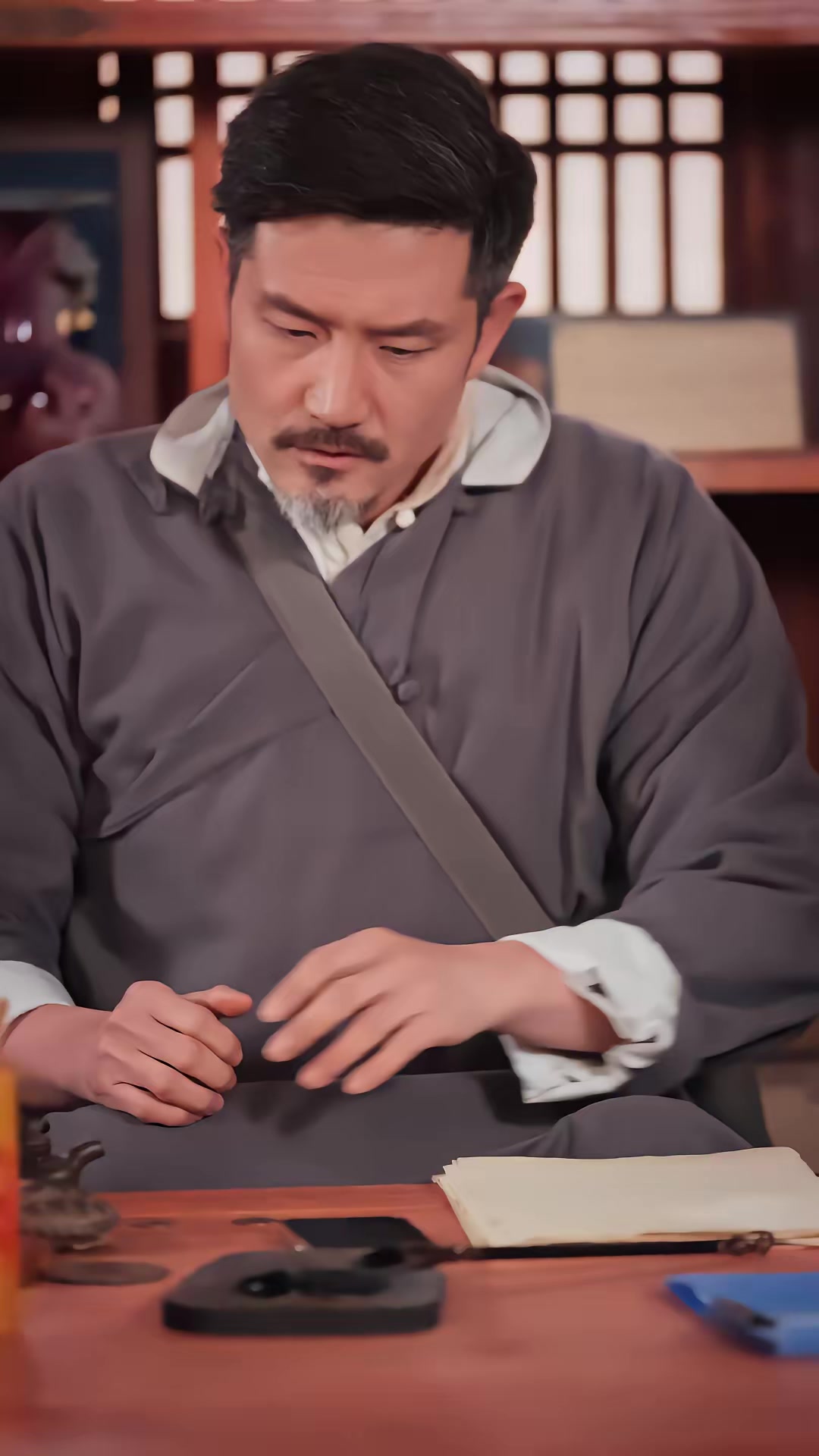 《渡盡人間紅塵客》劇照