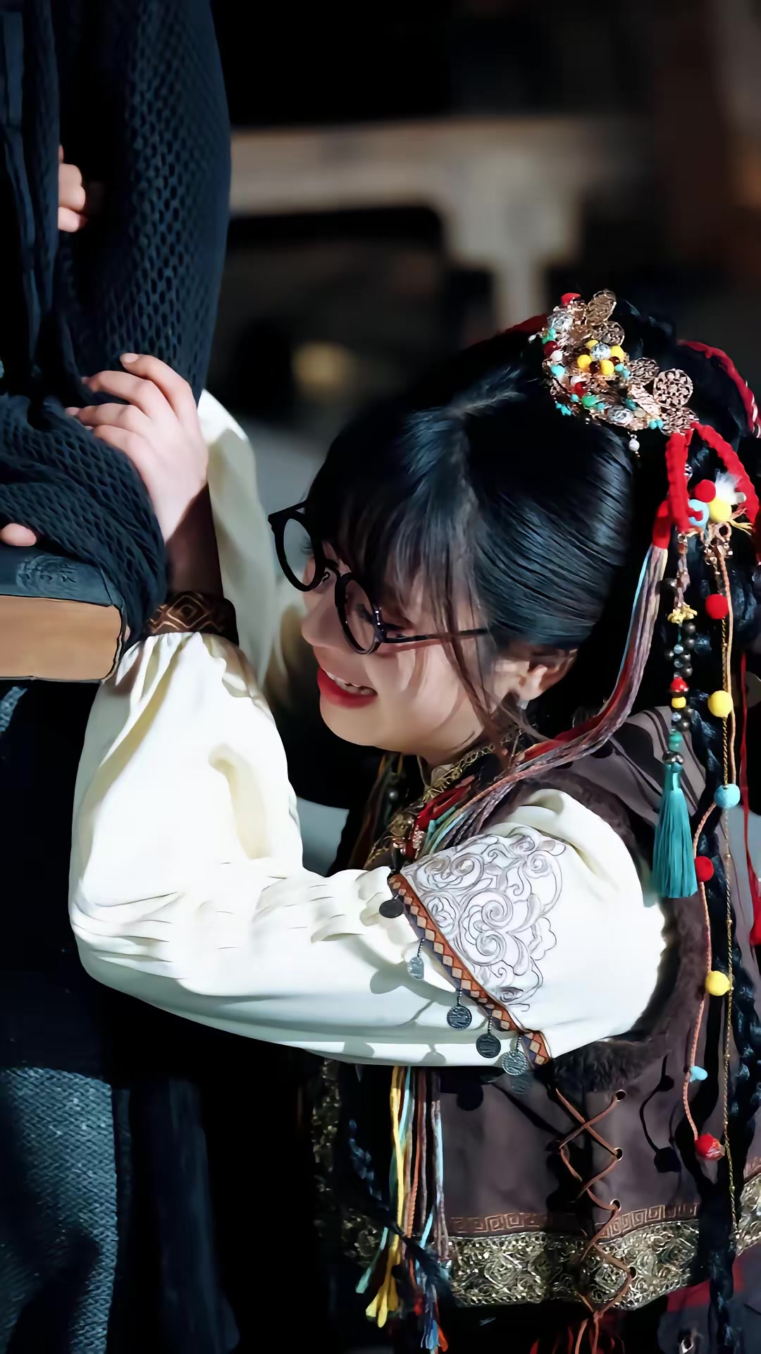 《穿越民国成僵尸，我带我儿七叔飞》剧照