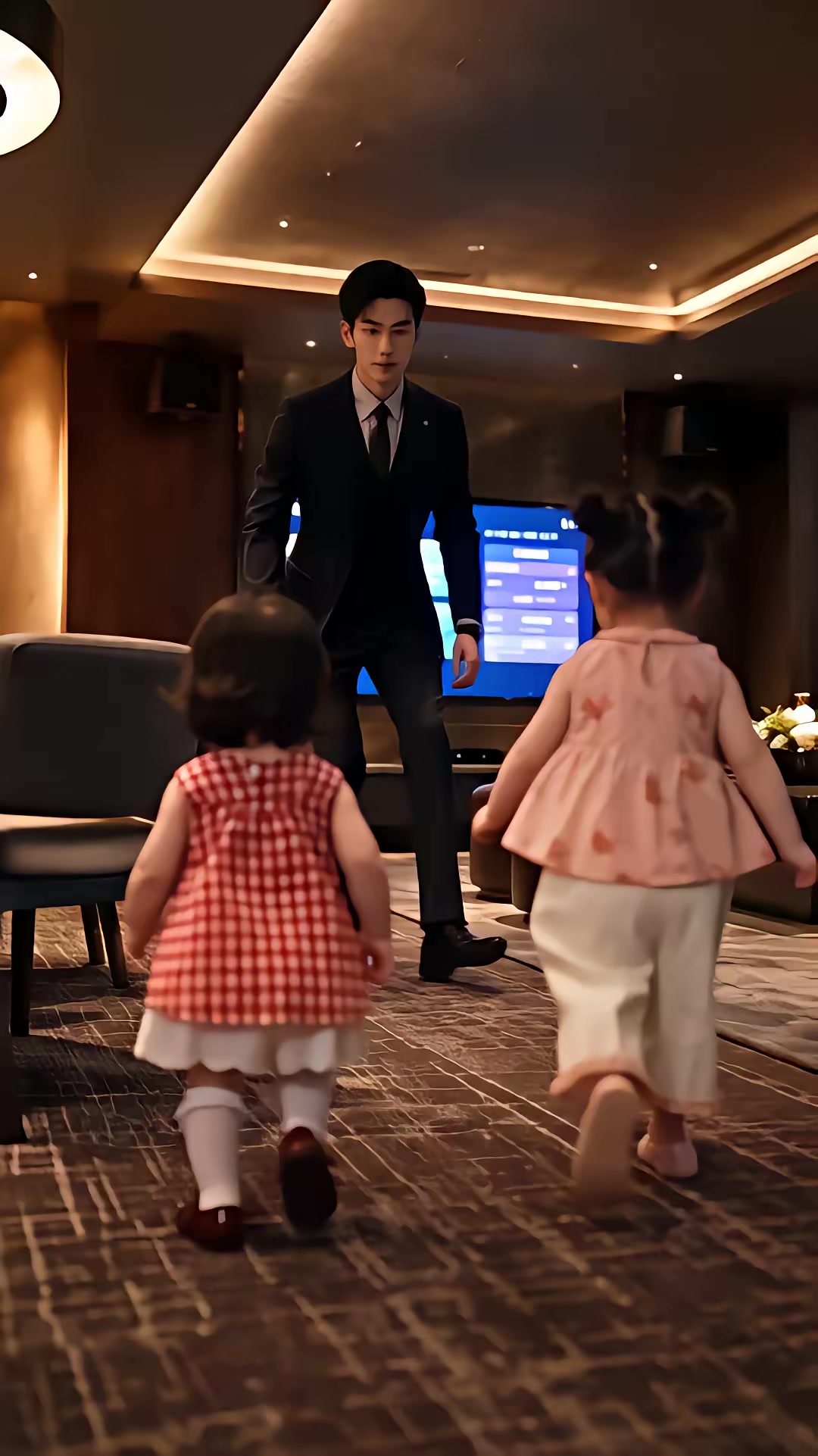《乐乐来啦：调皮乐宝大佬爹5》剧照