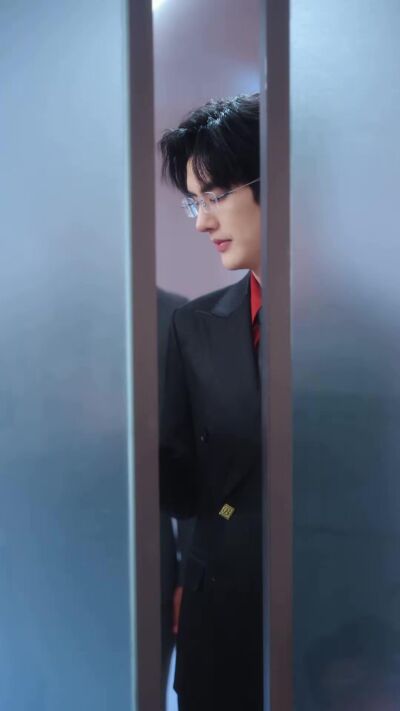 《我的合約男友竟是未婚夫》劇照