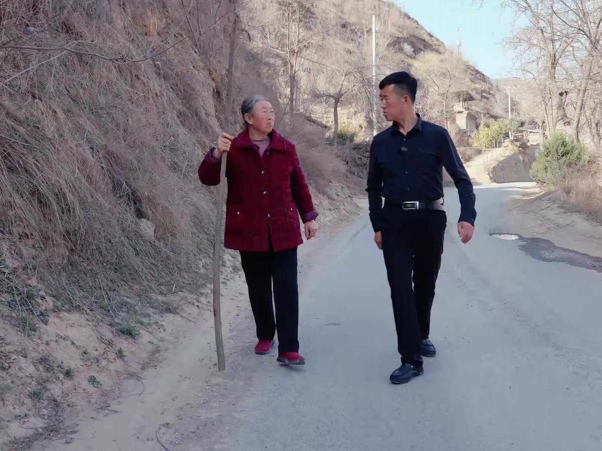 《吃老子兒》劇照