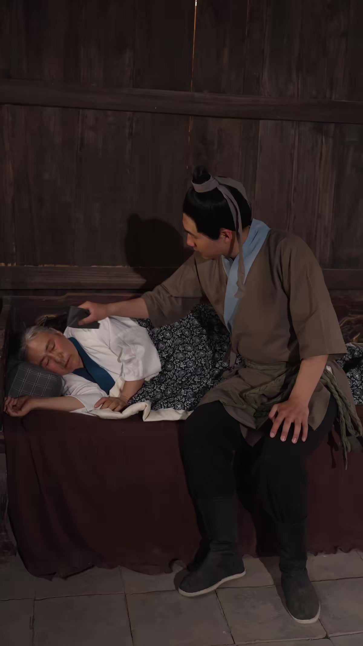 《靈蛇報恩》劇照