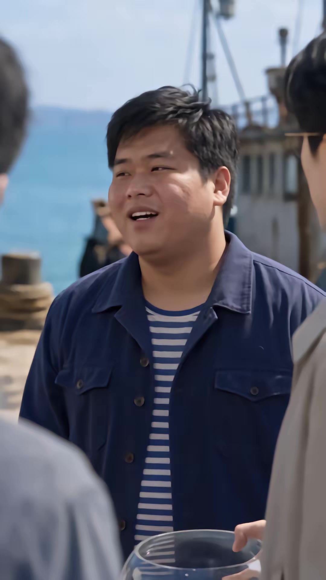《重回1980：深海獵王從趕海開始》劇照