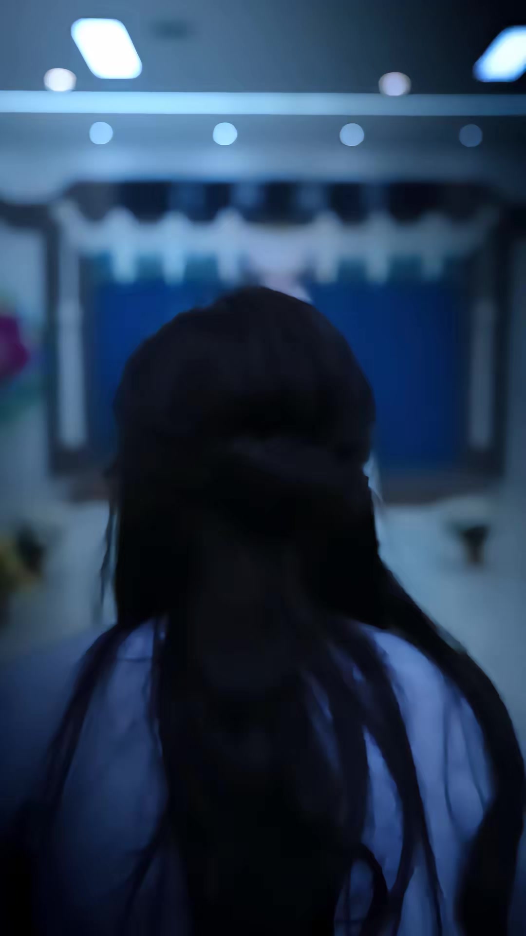 《美少妇携痞帅护宝智降群魔》剧照
