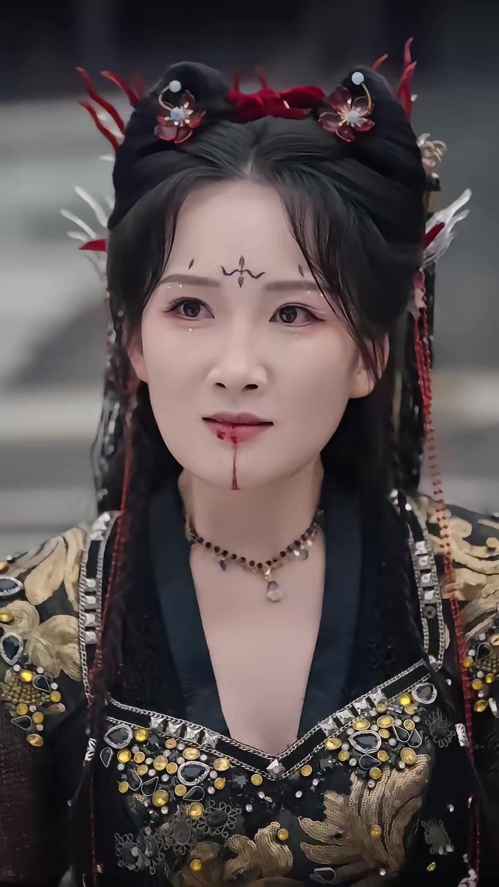 《师叔祖沉睡万年醒来后出手了》剧照