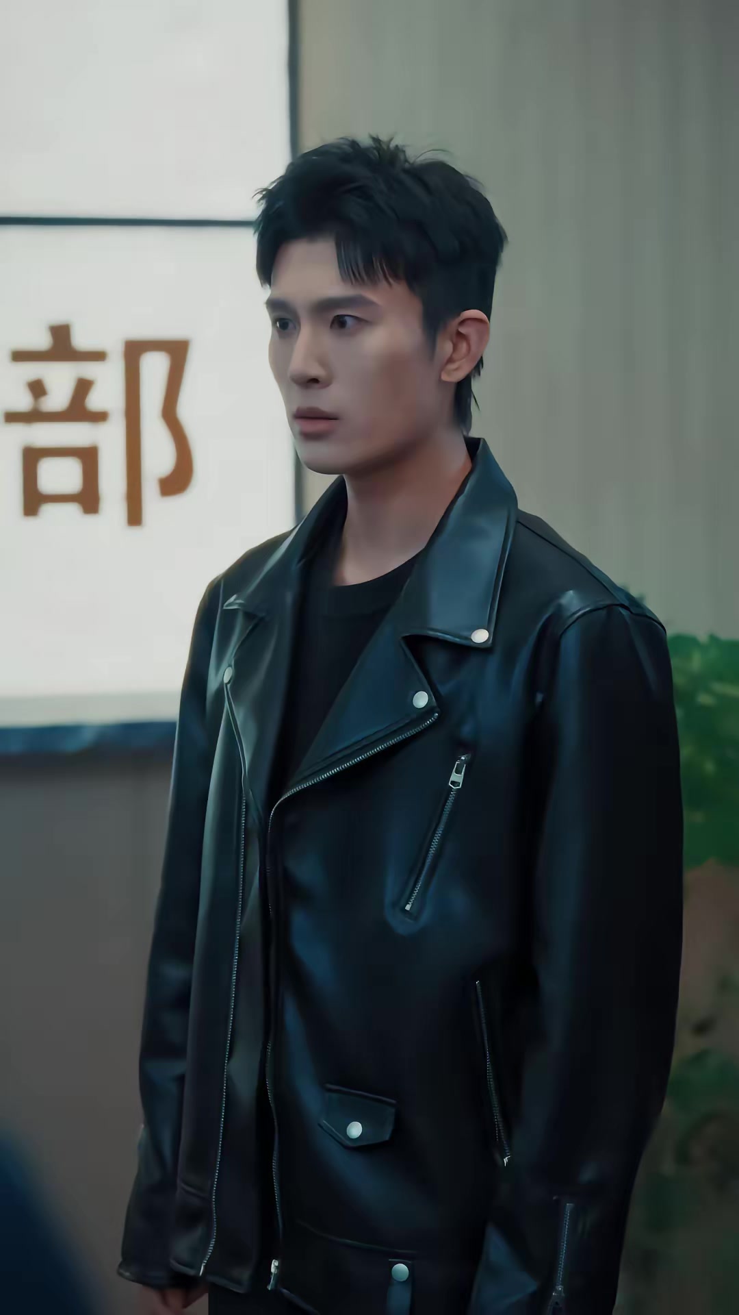 《小賣部通古代，開局女帝舔冰淇淋》劇照