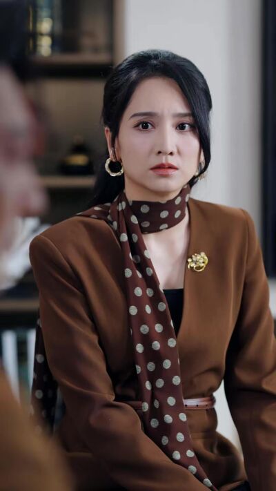 《母亲订婚宴当天，我哥甩出贷款合同》剧照