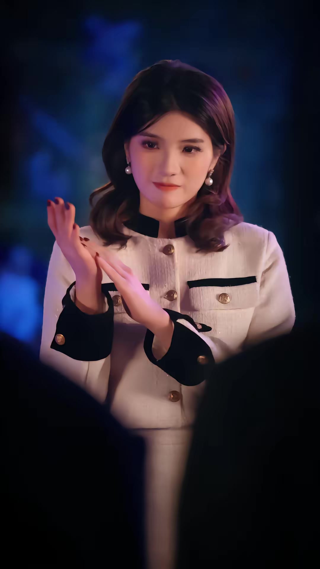 《極寒末世：我靠網店當上女領主》劇照