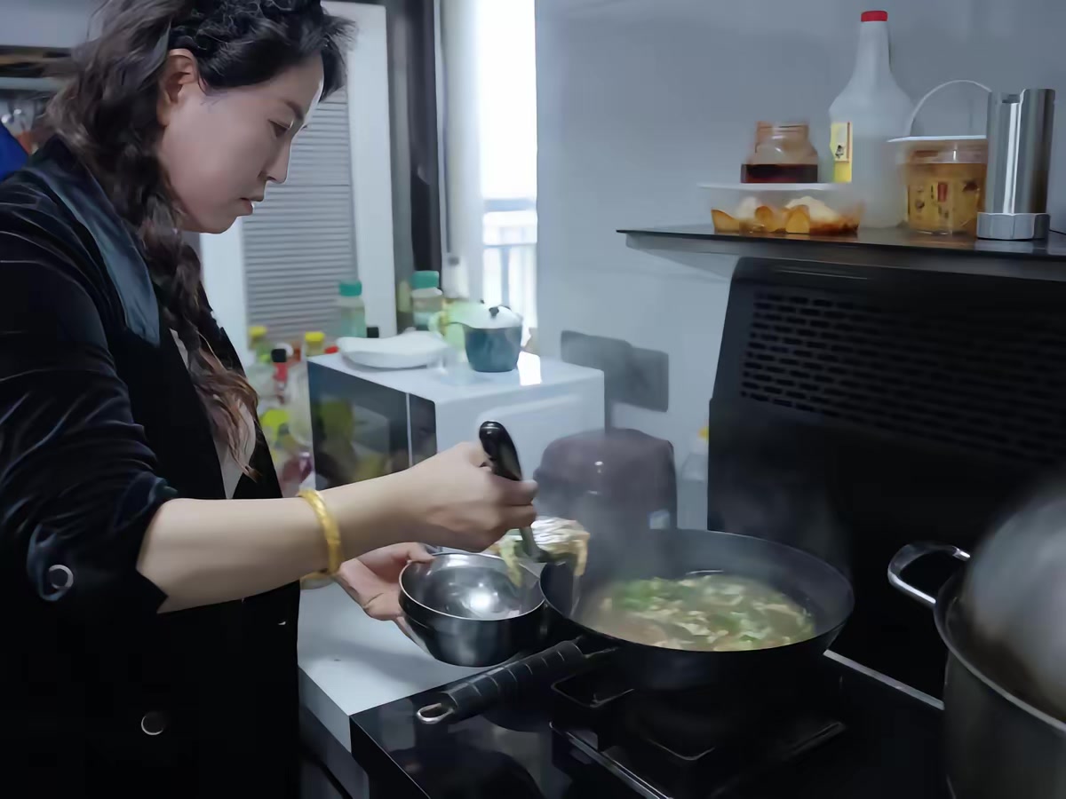 《吃老子兒》劇照