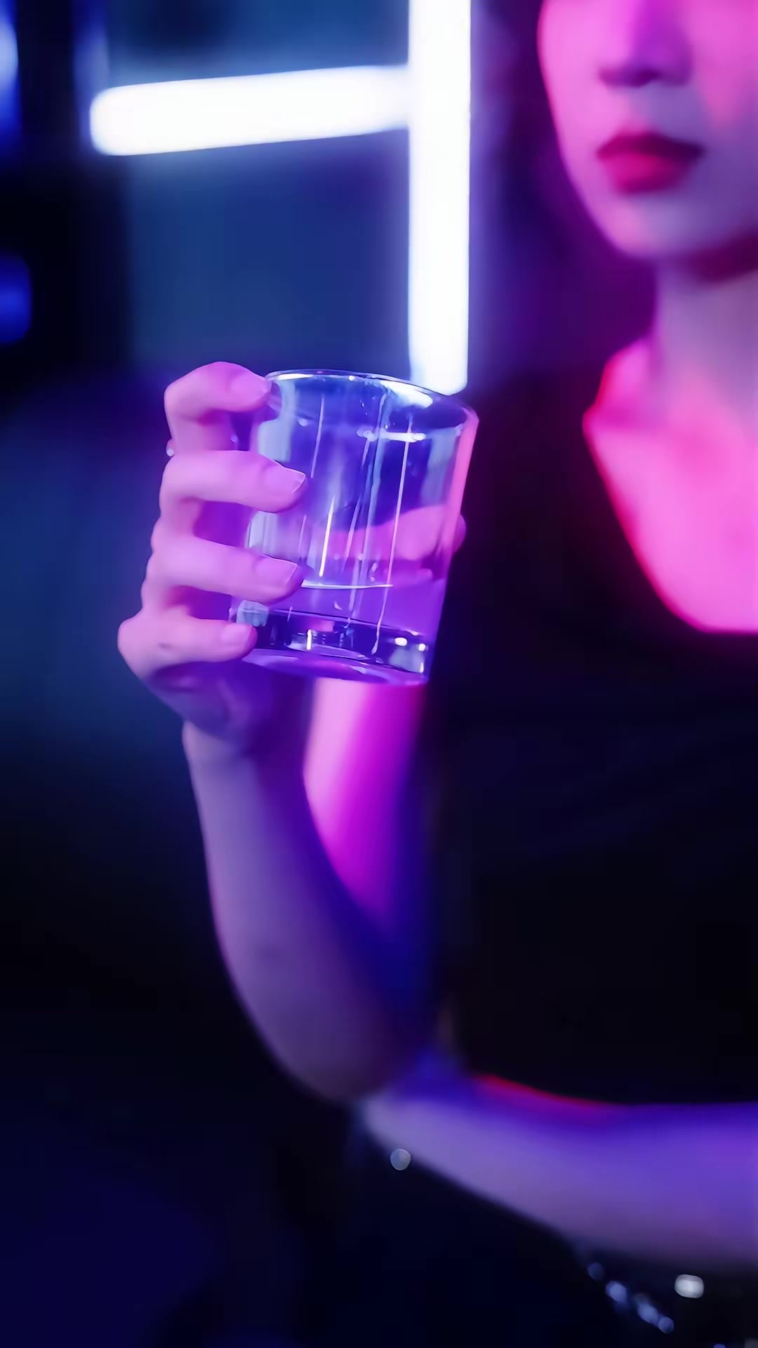 《天降少女竟然是殺手》劇照
