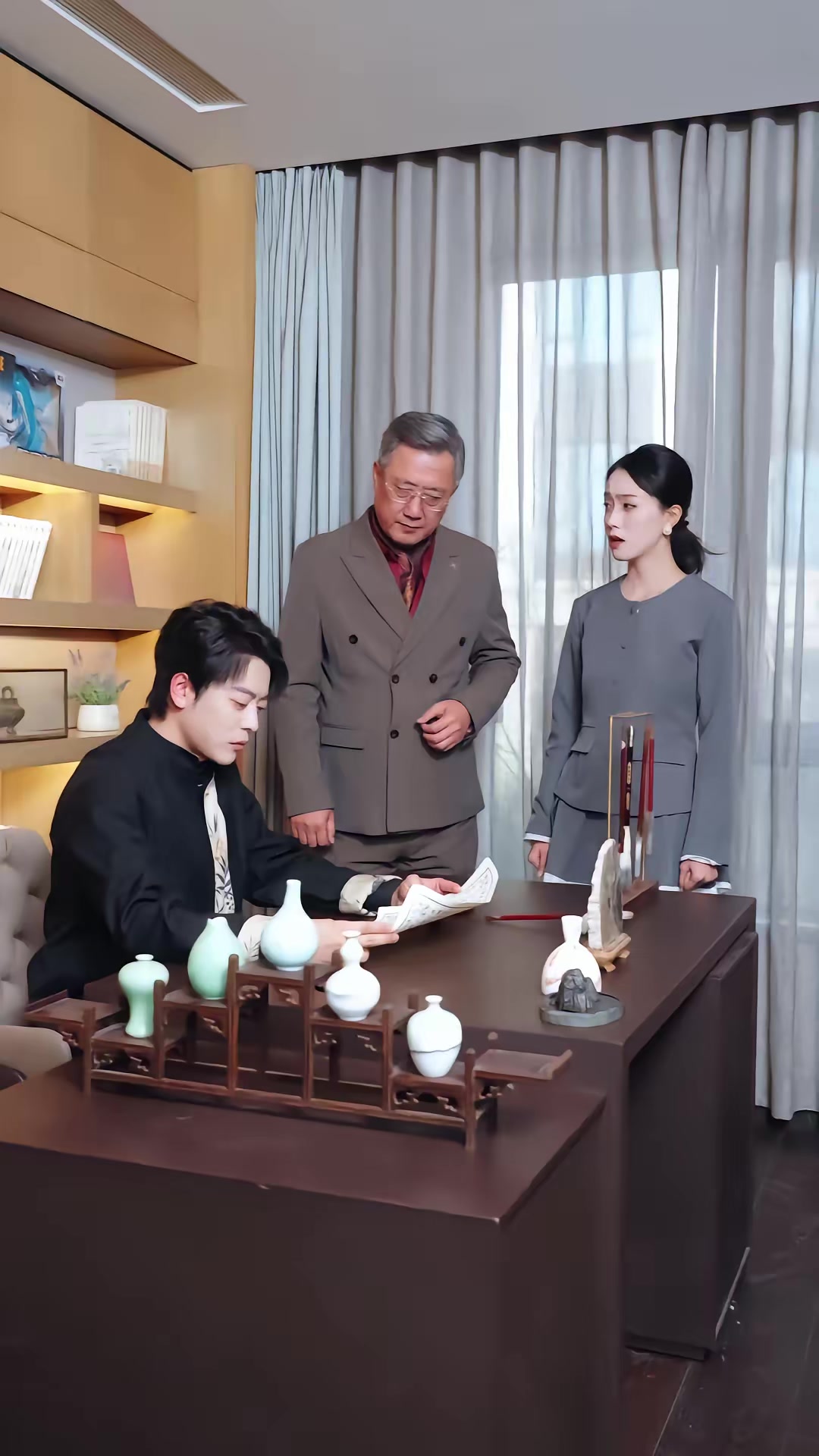 《一覺醒來，三個老頭叫我爹》劇照