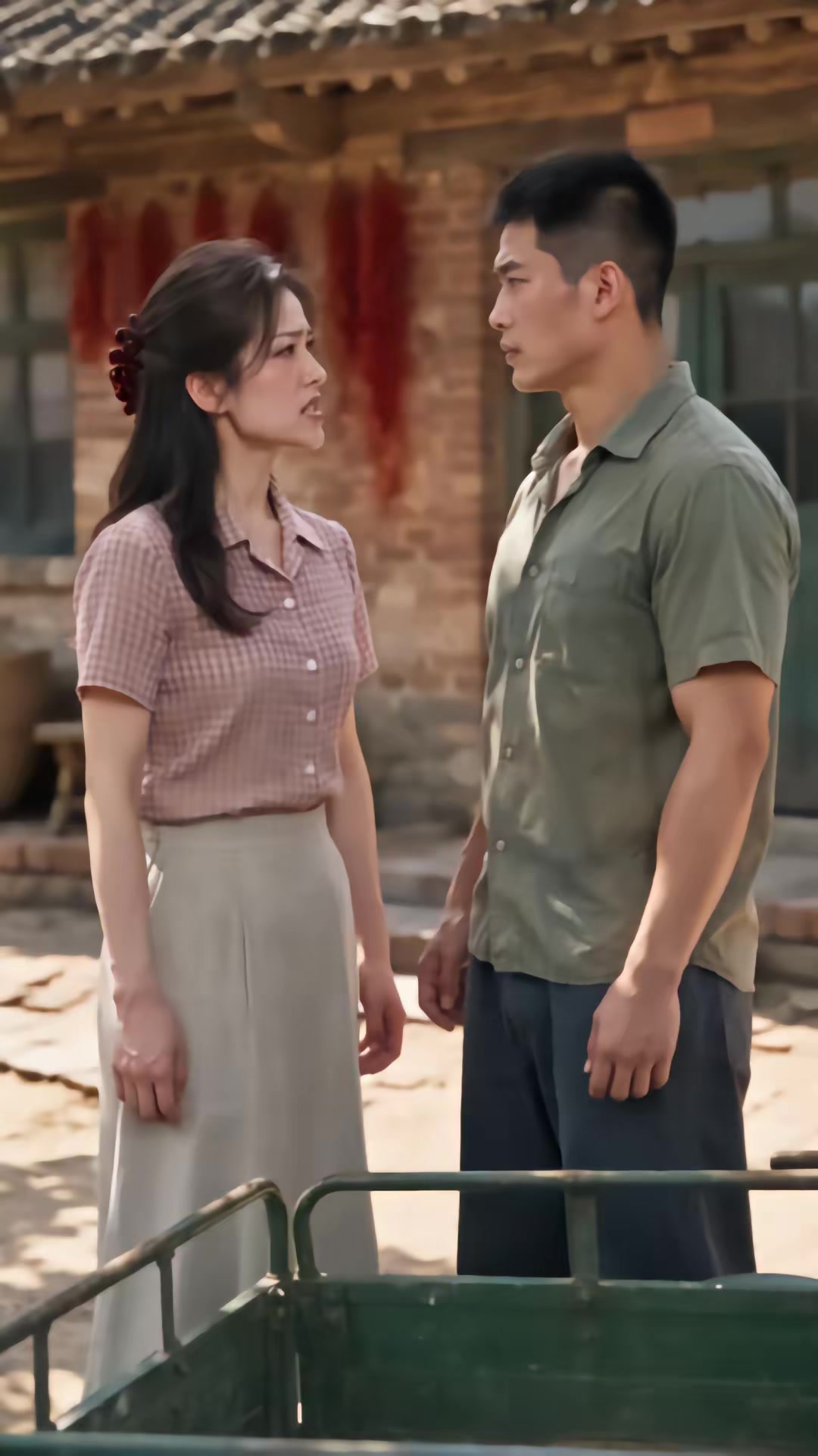 《逃婚后嫁给了救命恩人》剧照