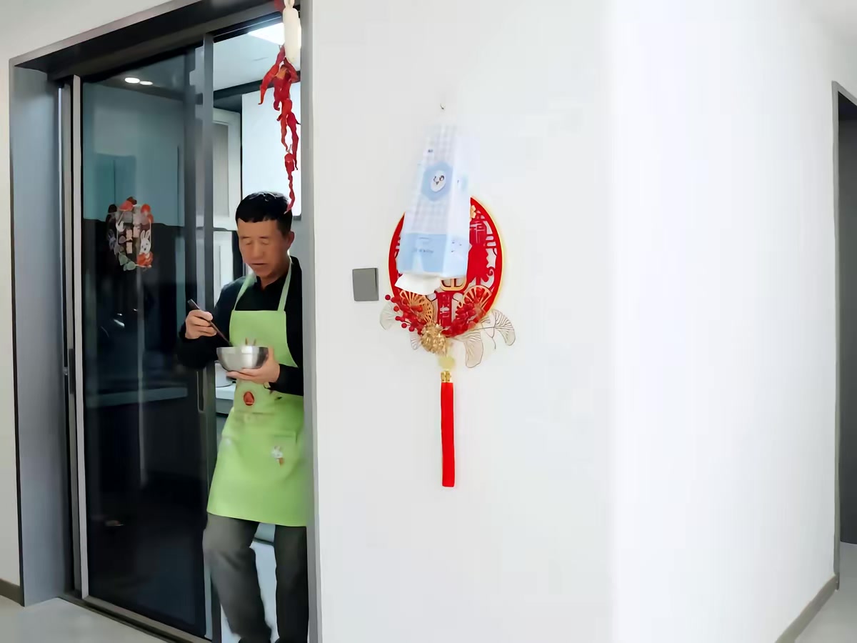 《吃老子兒》劇照