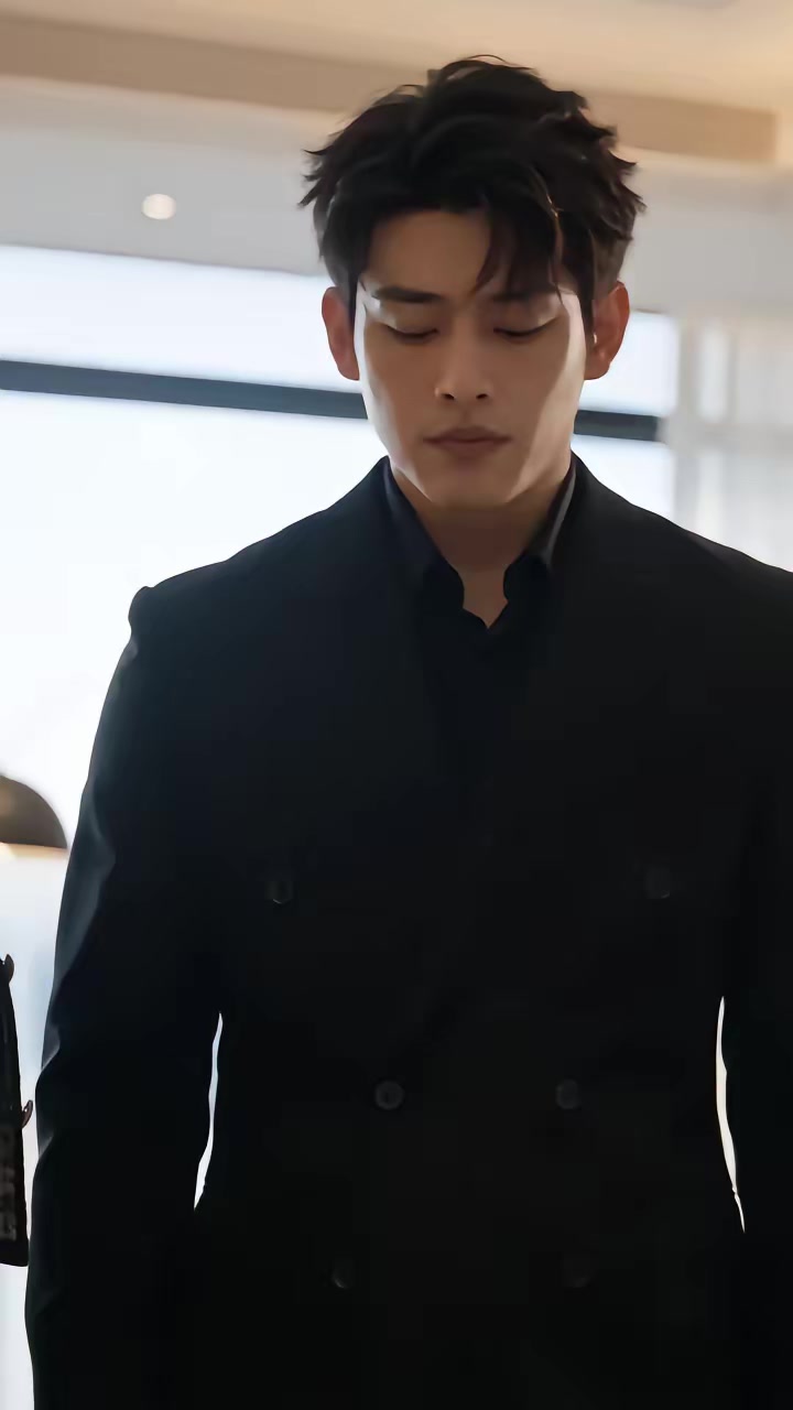 《剛進門就敢立我規矩》劇照