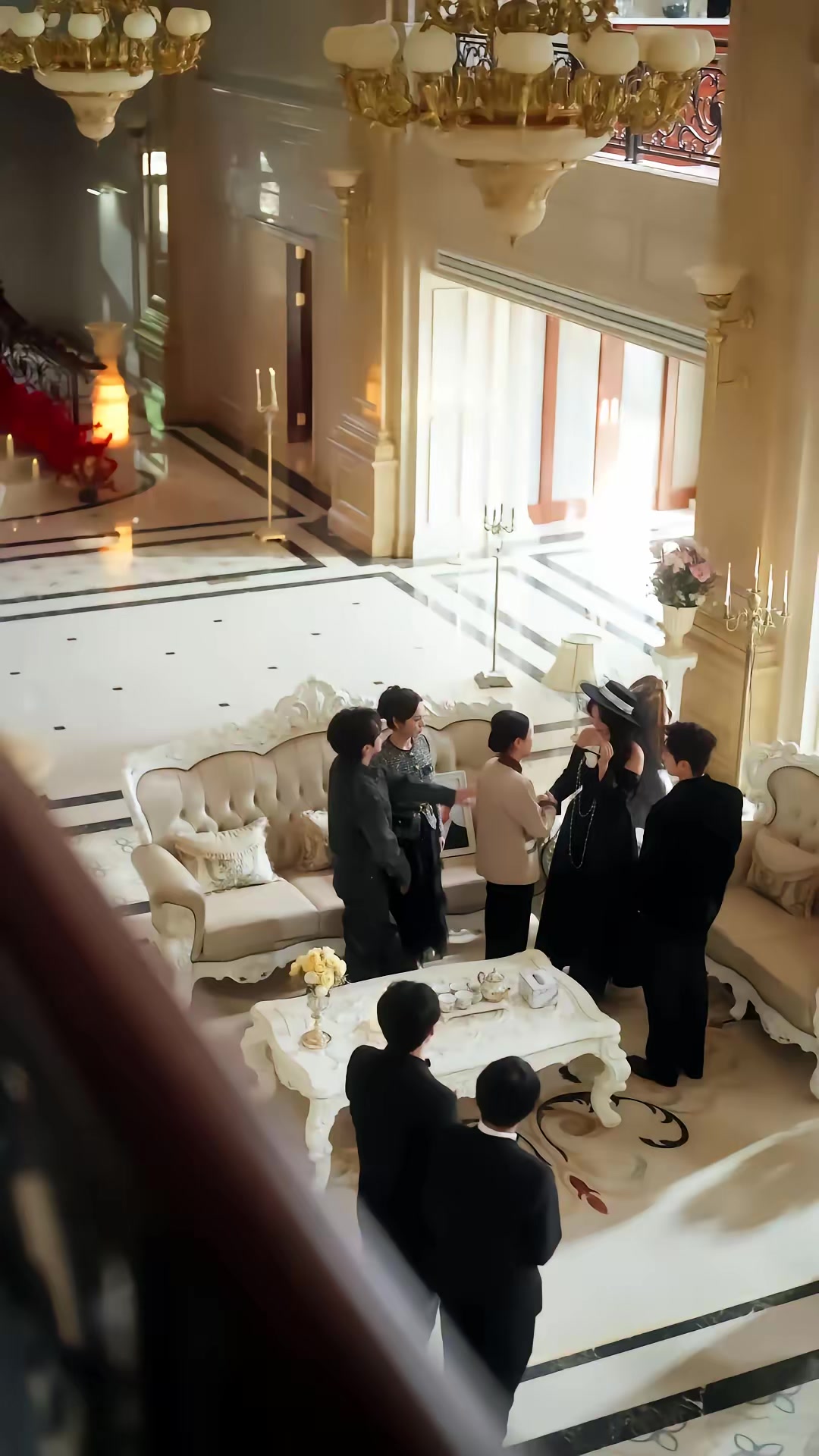 《假千金她靠演技成家族團寵》劇照