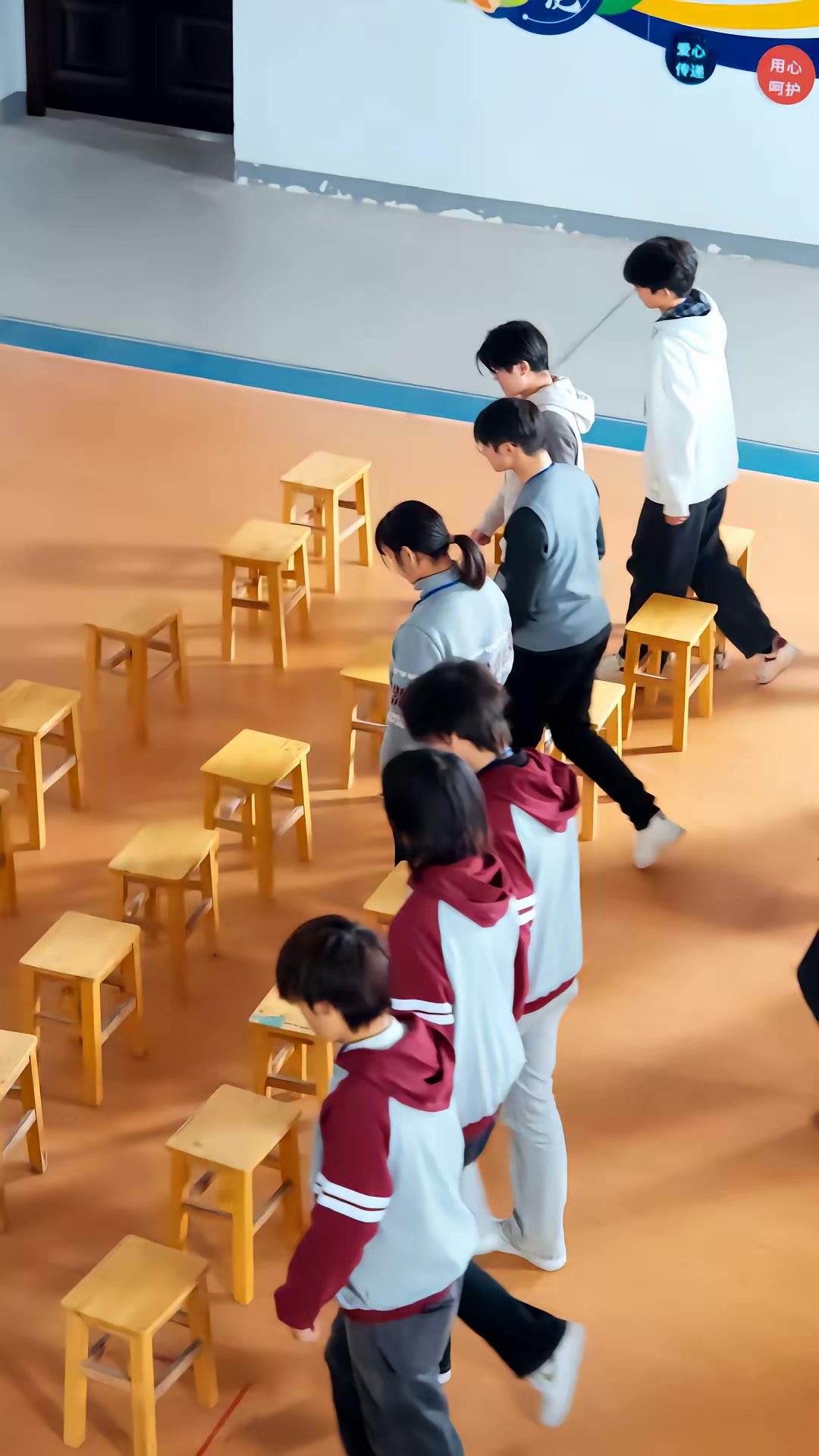 《重回零七後，我靠競賽登頂巔峰》劇照