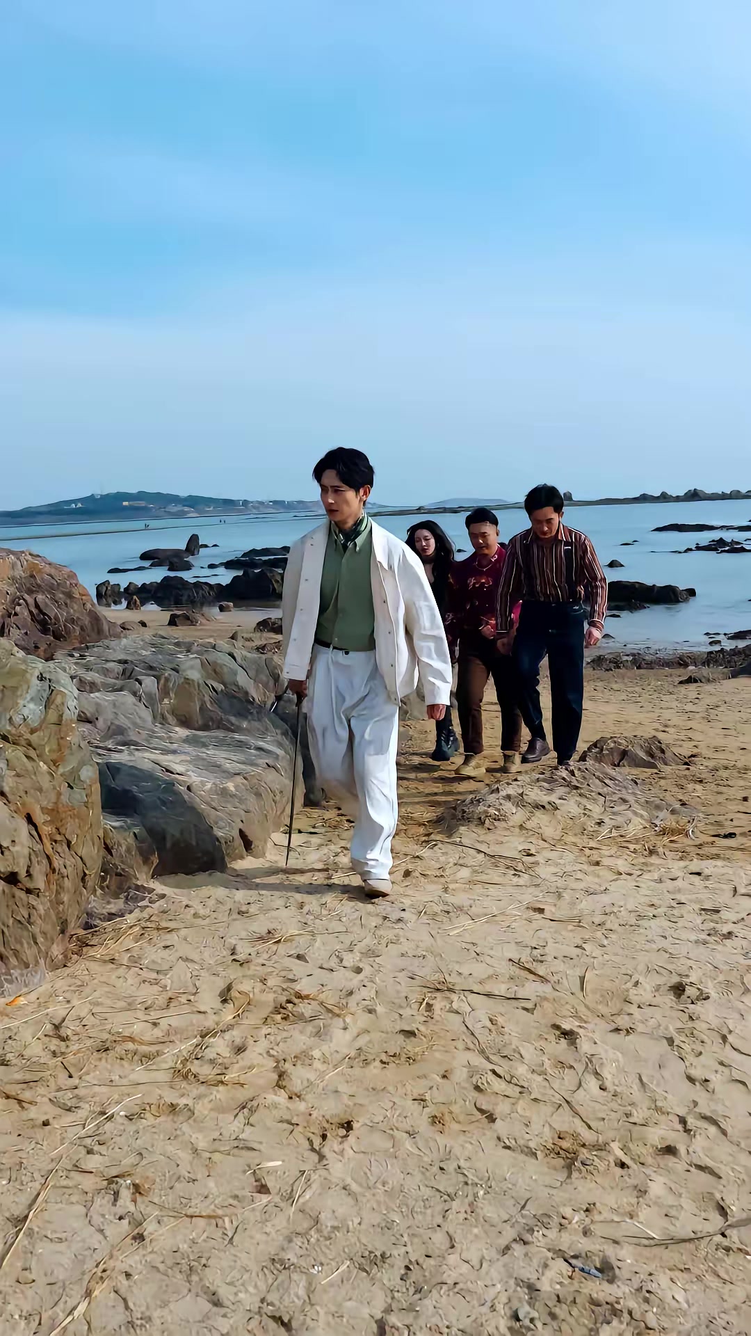 《和校花的海岛求生》剧照