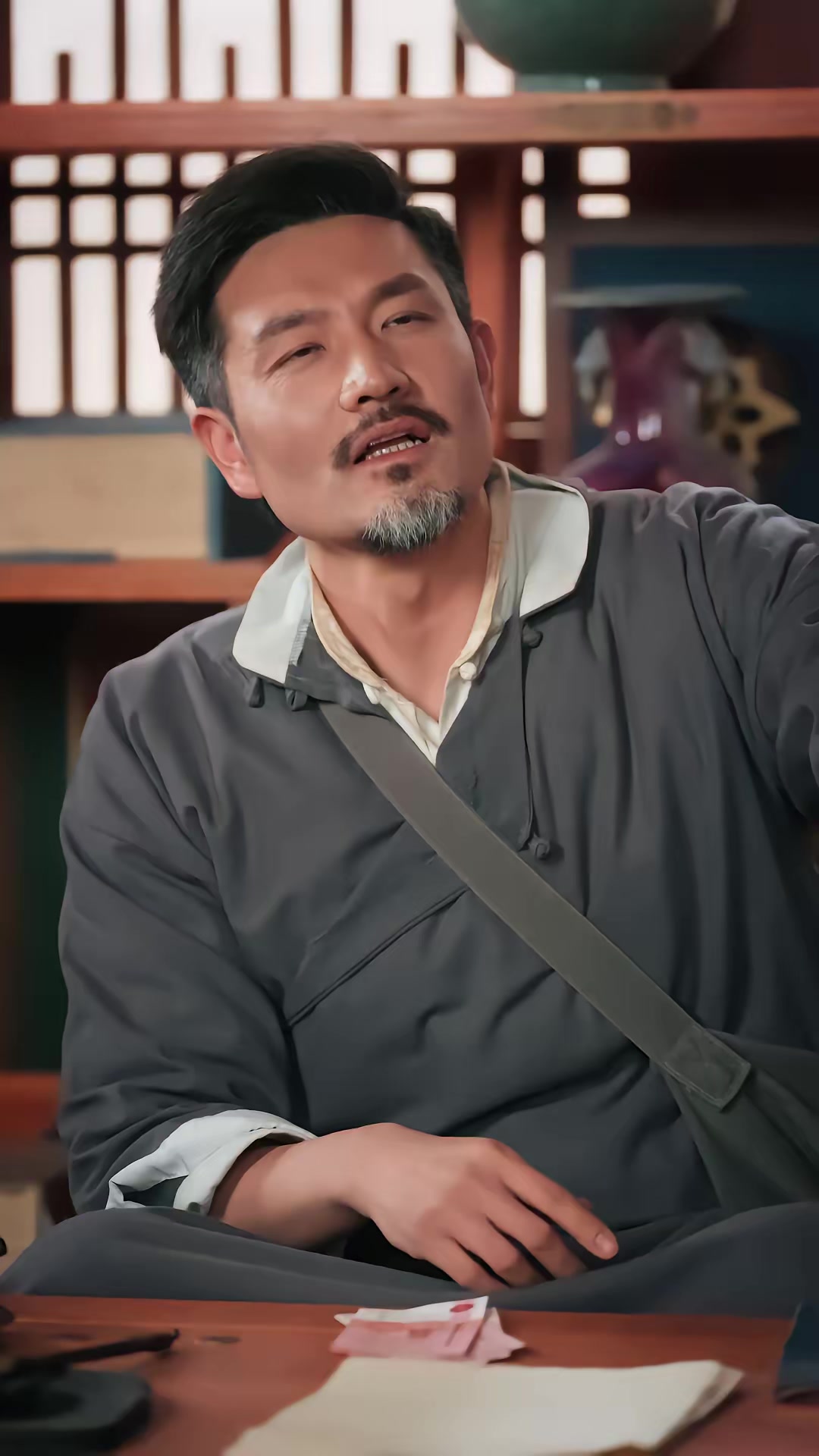《渡盡人間紅塵客》劇照